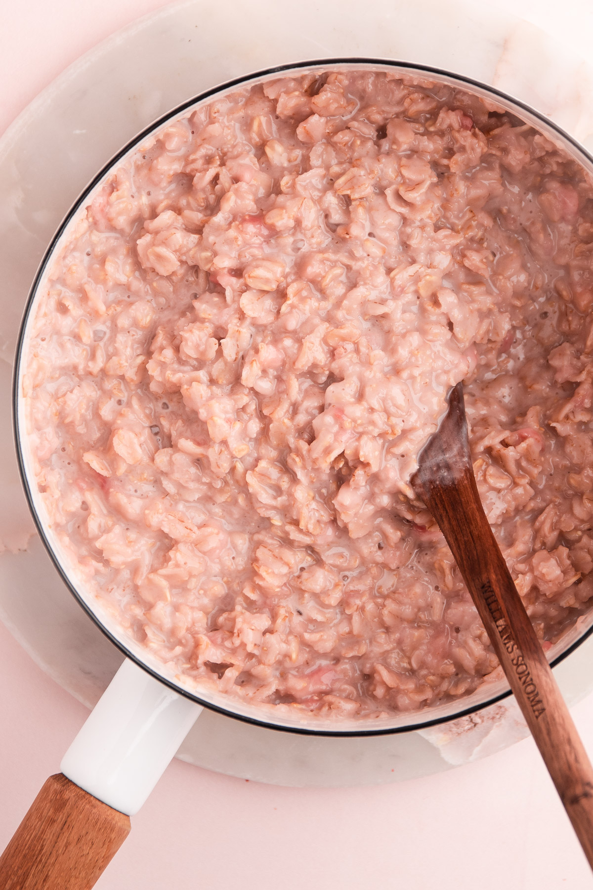 Strawberry oatmeal in a pot.