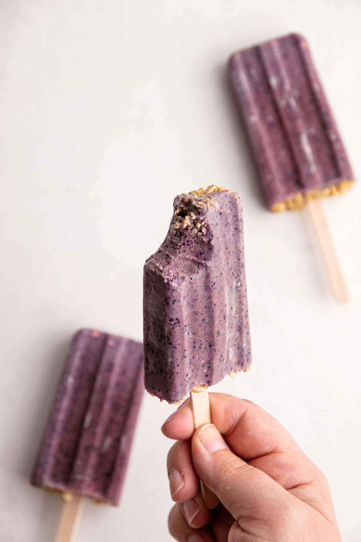 Easy Recipe for Blueberry Popsicles (Healthy and Yummy!)