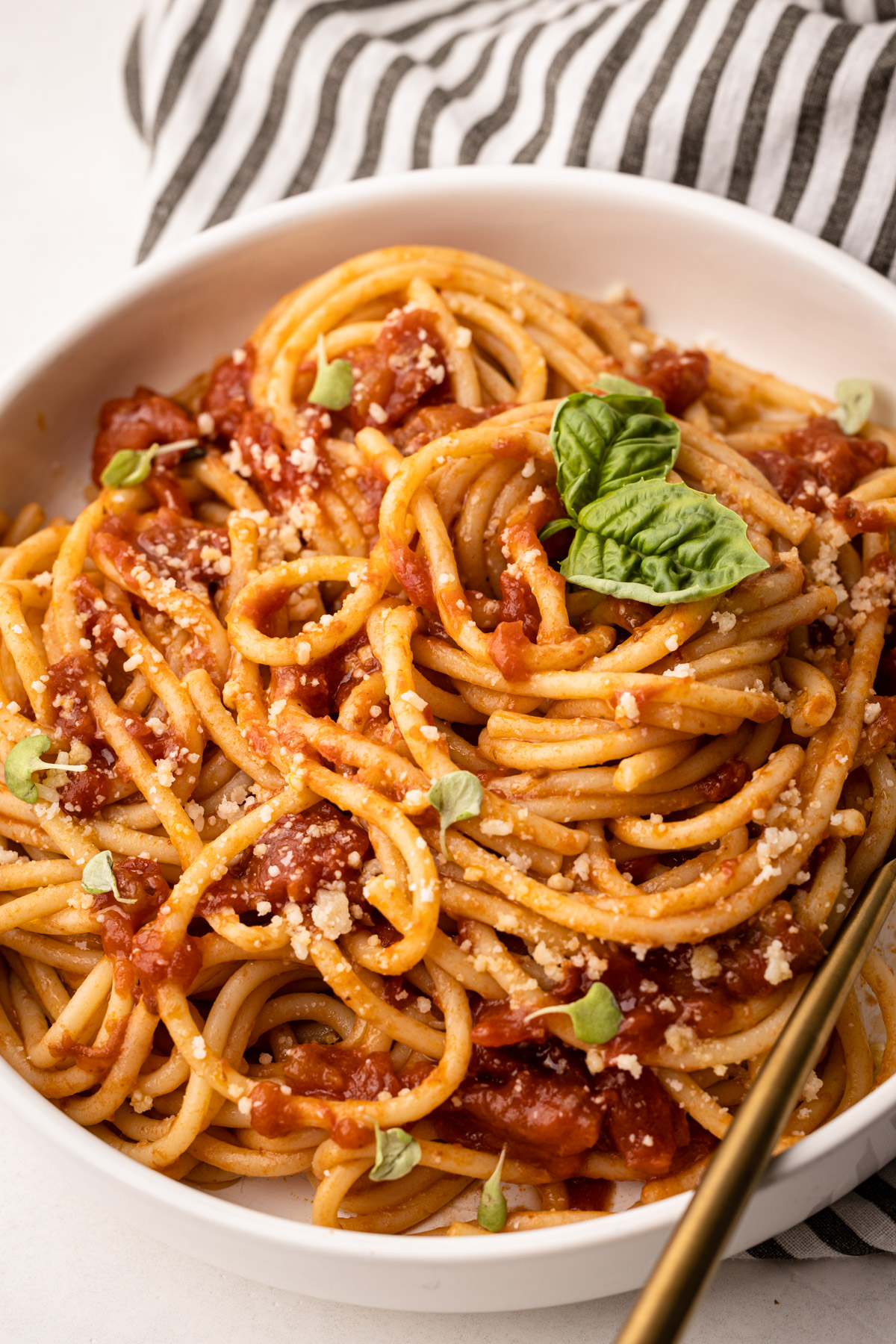 A bowl of pasta with tomato sauce made in the slow cooker.