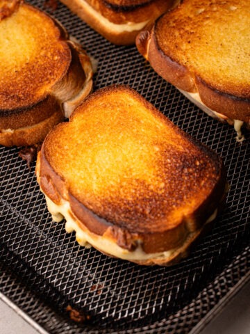 A perfectly cooked air fryer grilled cheese.