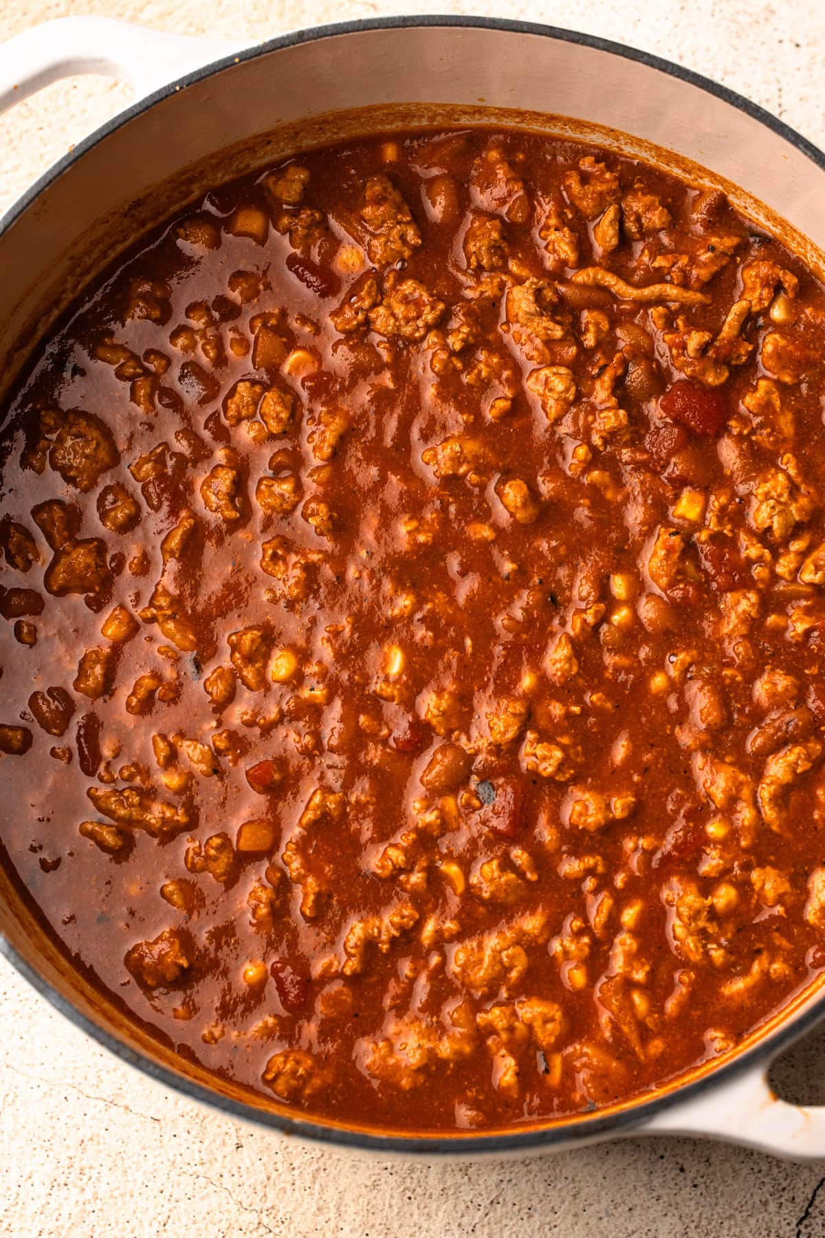 Steamy, flavorful turkey chili recipe with beans, corn, and tomatoes, ready to enjoy.